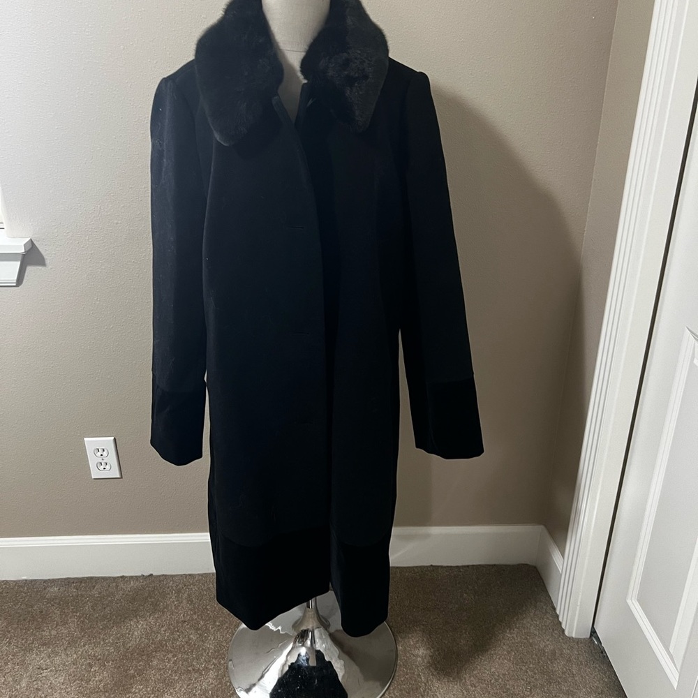 Gorgeous Kate Spade coat